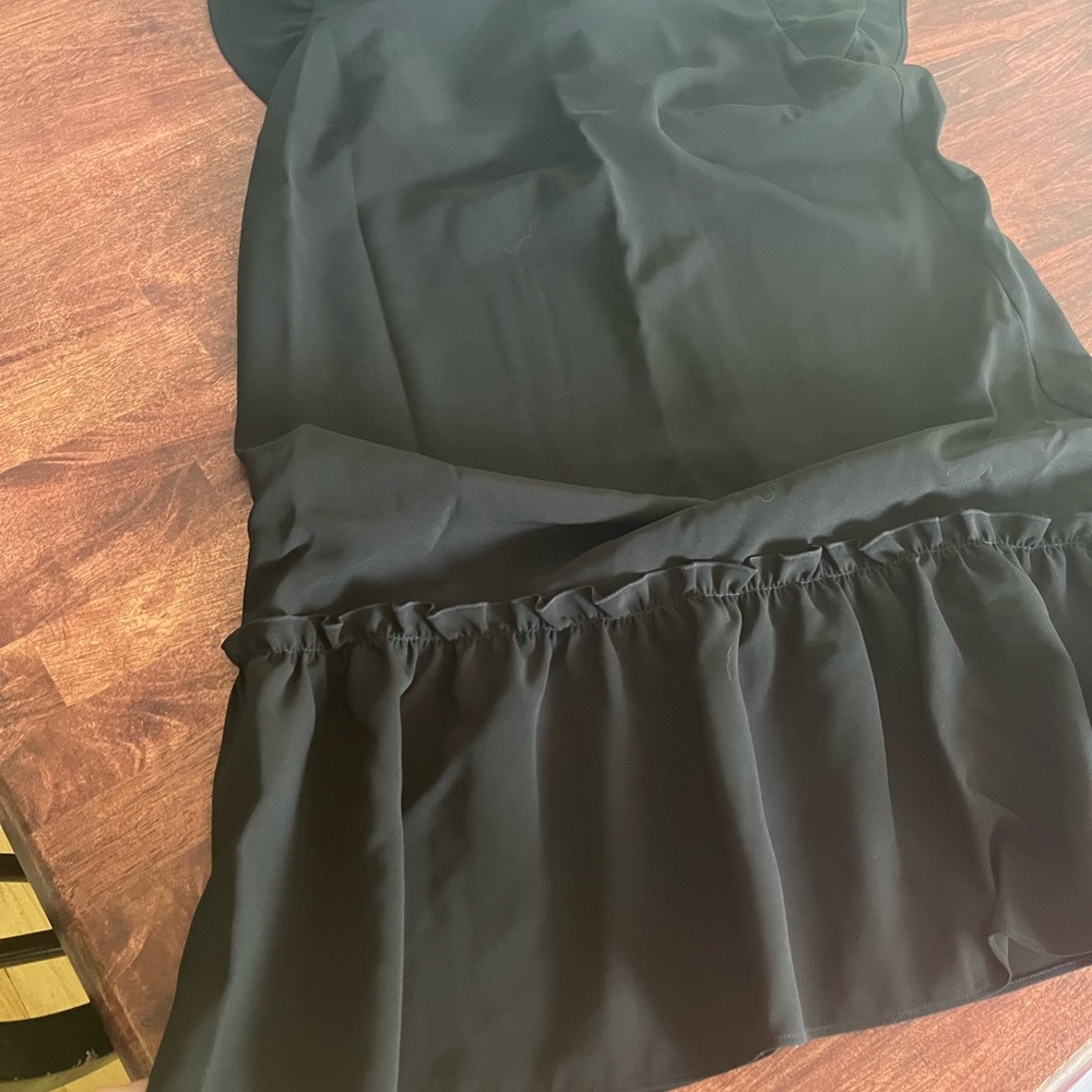LOFT Black Sleeveless Dress - Picture 2 of 4